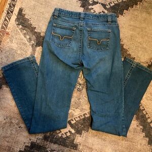 Kimes Betty Seventeen 6/34